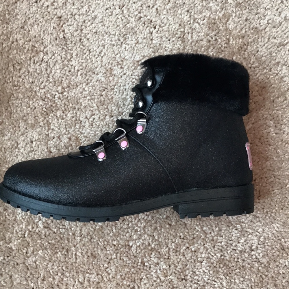 Juicy Couture Girls Shimmery Booties - Picture 3 of 8